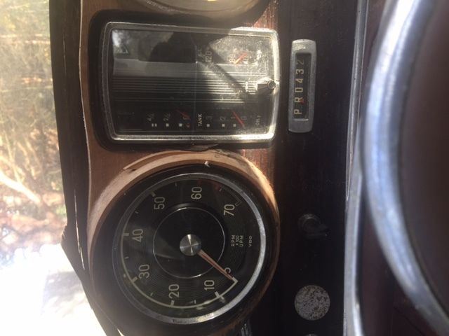 1966 Brown Mercedes-Benz 200-Series Coupe