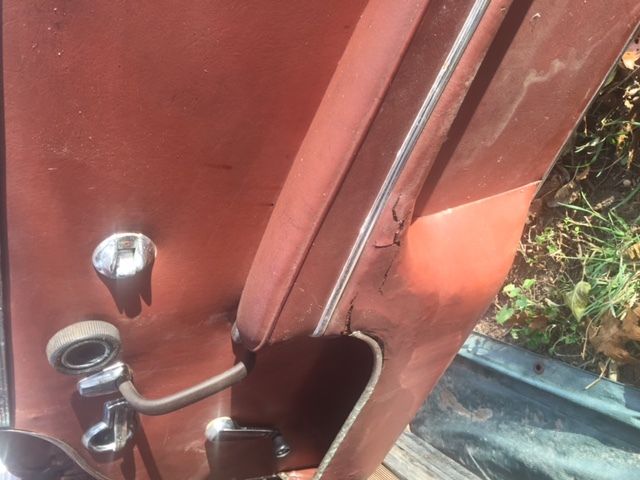 1966 Brown Mercedes-Benz 200-Series Coupe