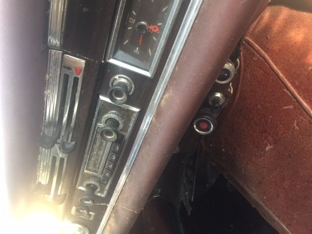 1966 Brown Mercedes-Benz 200-Series Coupe