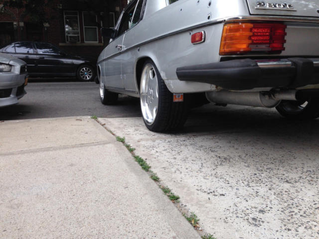 1974 Silver Mercedes-Benz 200-Series Coupe