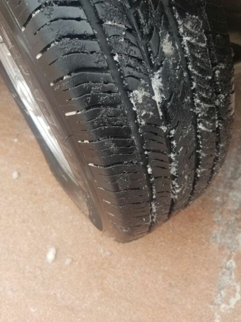 1984 Gold Mercedes-Benz SL-Class Convertible