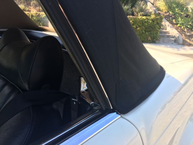 1970 White Mercedes-Benz SL-Class Convertible