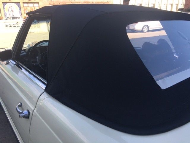 1970 White Mercedes-Benz SL-Class Convertible