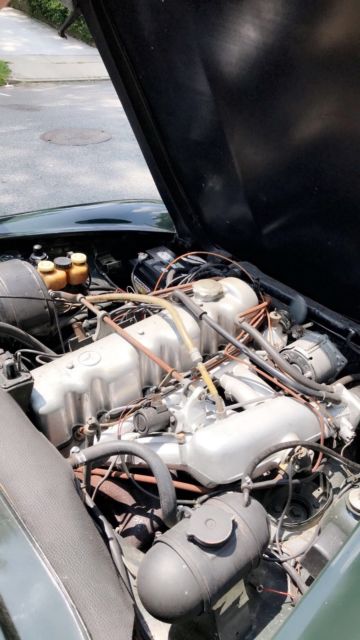 1970 Green Mercedes-Benz SL-Class Convertible