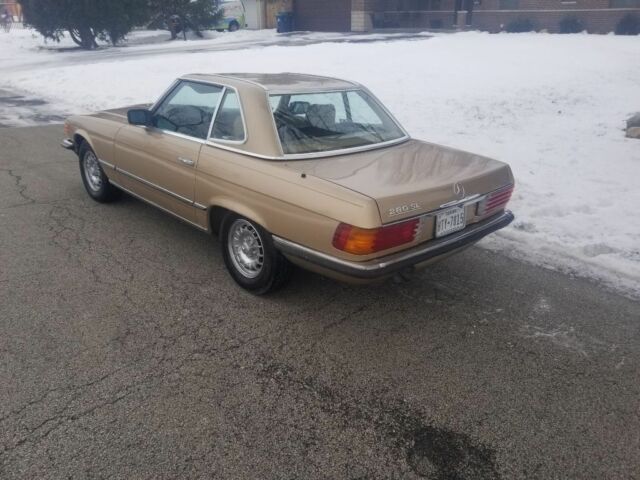 1984 Gold Mercedes-Benz SL-Class Convertible