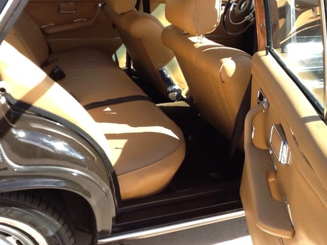 1973 Brown Mercedes-Benz 200-Series Sedan