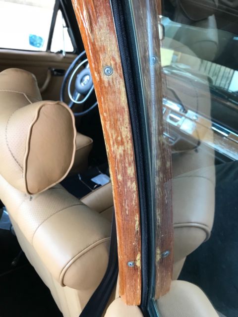 1973 Brown Mercedes-Benz 200-Series Sedan