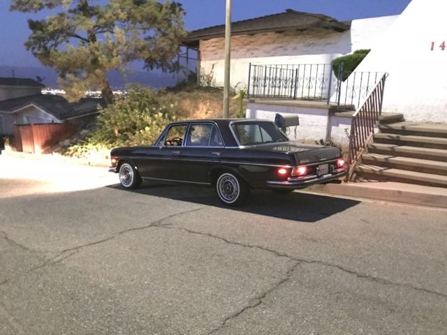 1973 Brown Mercedes-Benz 200-Series Sedan