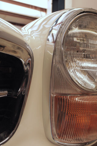 1970 White Mercedes-Benz SL-Class Convertible