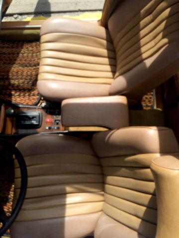 1984 orient red Mercedes-Benz 300-Series Wagon