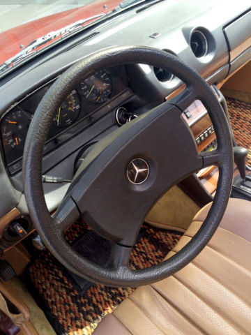 1984 orient red Mercedes-Benz 300-Series Wagon