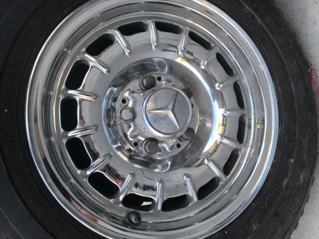 1982 Silver Mercedes-Benz 300-Series Coupe