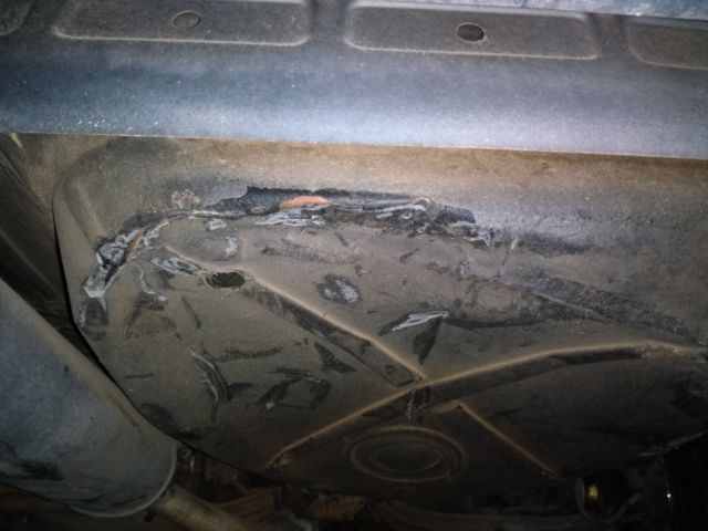 1982 Silver Mercedes-Benz 300-Series Coupe