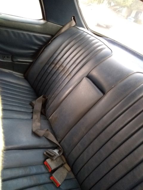 1982 Silver Mercedes-Benz 300-Series Coupe