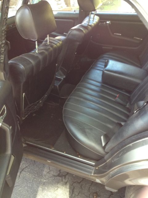 1980 Gray Mercedes-Benz 300-Series Sedan