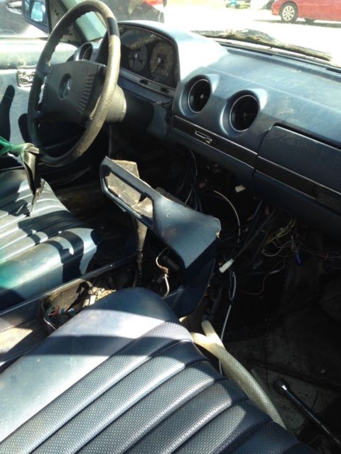 1979 Blue Mercedes-Benz 300-Series Wagon