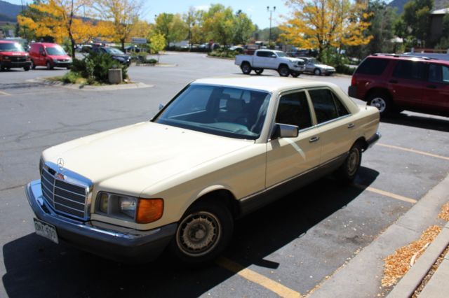 1981 Mercedes-Benz 300-Series