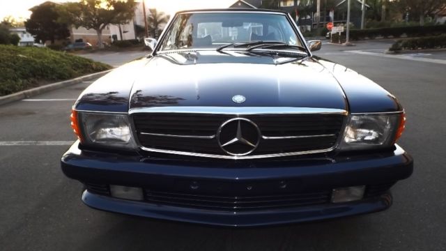 1972 Blue Mercedes-Benz SL-Class Convertible