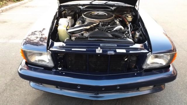 1972 Blue Mercedes-Benz SL-Class Convertible