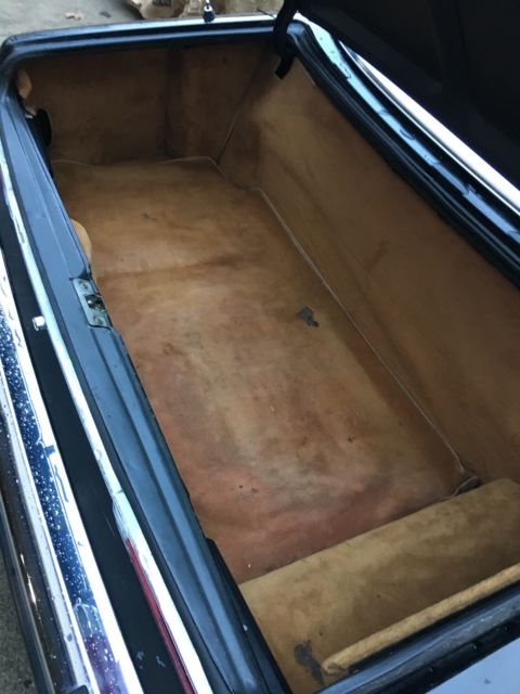 1981 Blue Mercedes-Benz SL-Class Coupe