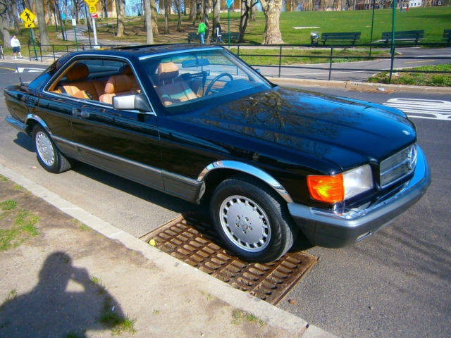1984 Black Mercedes-Benz 500-Series Coupe