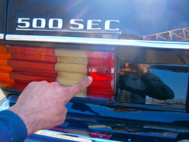 1984 Black Mercedes-Benz 500-Series Coupe