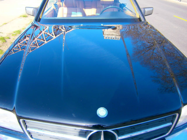 1984 Black Mercedes-Benz 500-Series Coupe