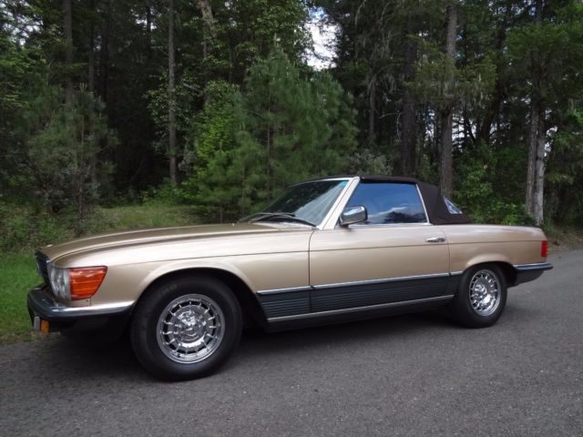 1991 White Mercedes-Benz SL-Class