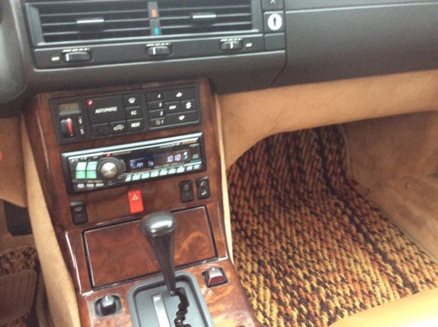 1992 Mercedes-Benz 500-Series