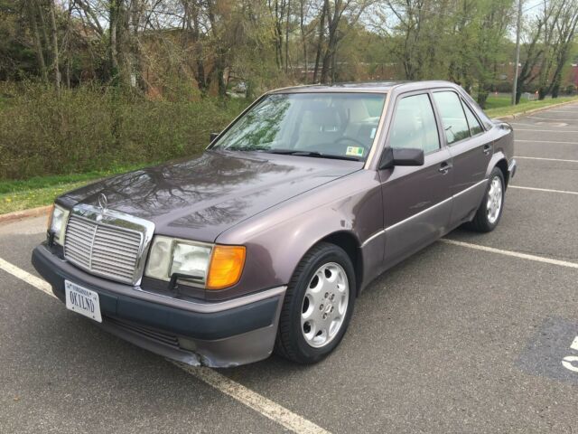 1992 Bornite Mercedes-Benz 500-Series Sedan