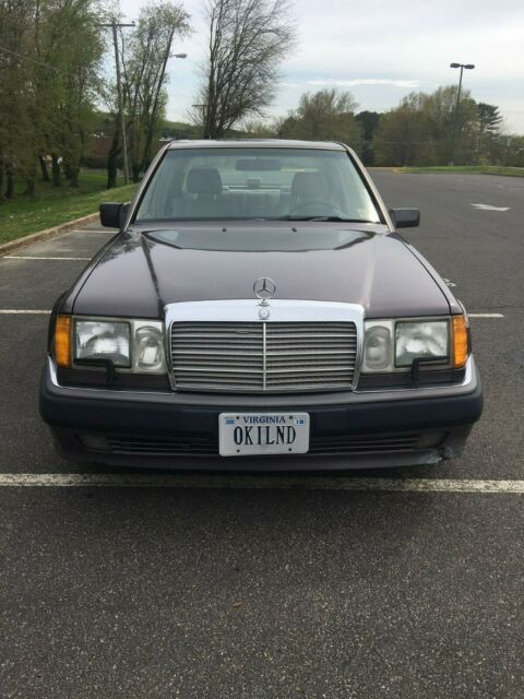 1992 Bornite Mercedes-Benz 500-Series Sedan