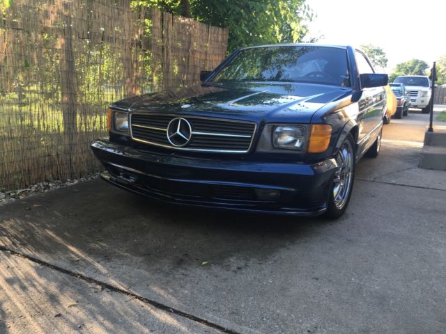 1985 Silver Mercedes-Benz 500-Series Coupe