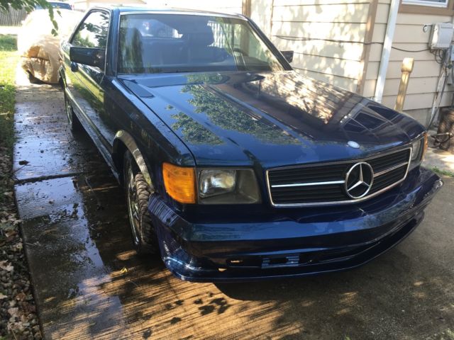 1985 Silver Mercedes-Benz 500-Series Coupe