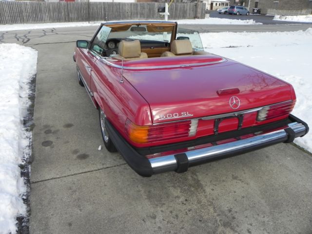 1981 Gold Mercedes-Benz SL-Class Convertible