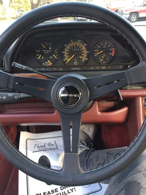 1986 Silver Mercedes-Benz 500-Series Coupe