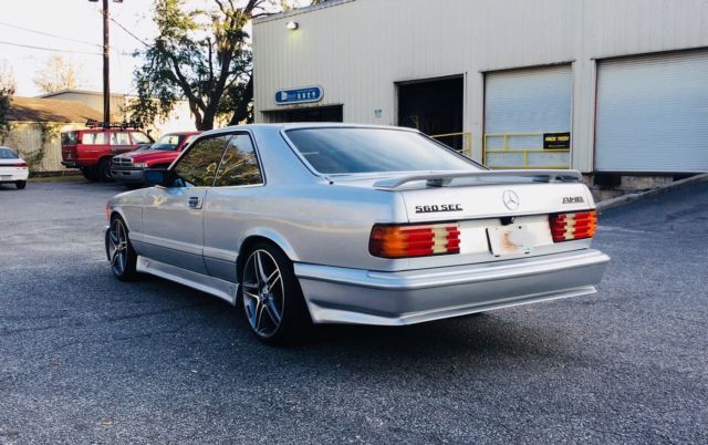 1986 Silver Mercedes-Benz 500-Series Coupe