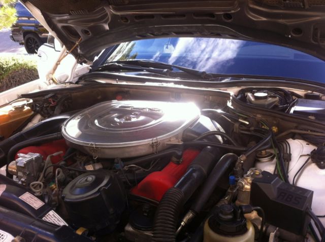 1986 White Mercedes-Benz S-Class Coupe