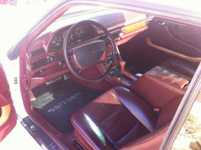 1986 White Mercedes-Benz S-Class Coupe