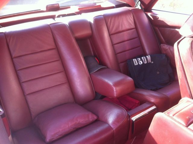 1986 White Mercedes-Benz S-Class Coupe