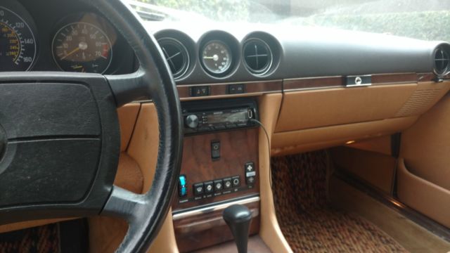 1986 Blue Mercedes-Benz SL-Class Coupe