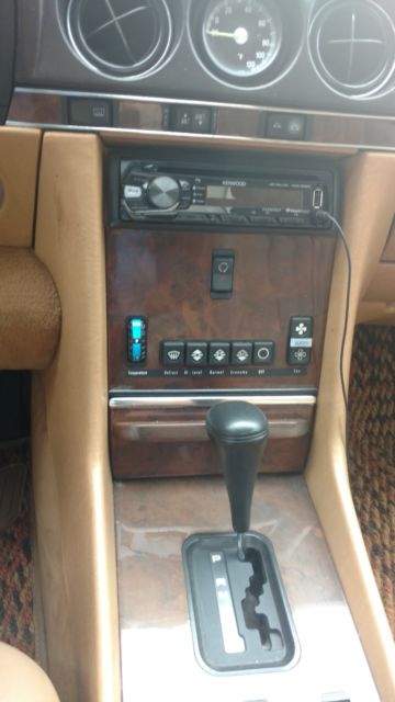 1986 Blue Mercedes-Benz SL-Class Coupe