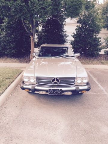 1986 Tan Mercedes-Benz SL-Class Convertible
