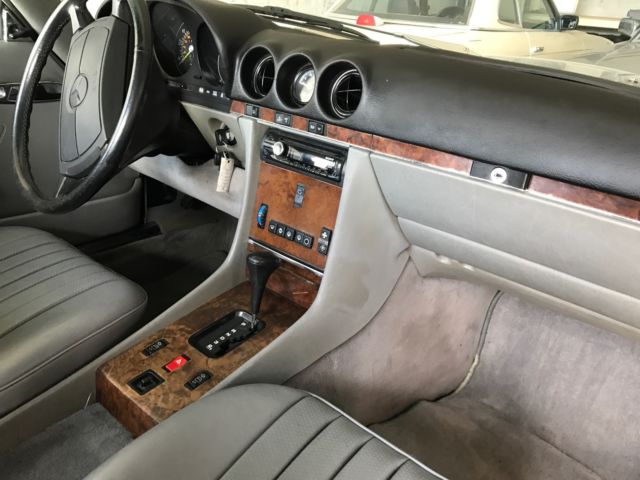 1988 Dark Gray Mercedes-Benz SL-Class Convertible