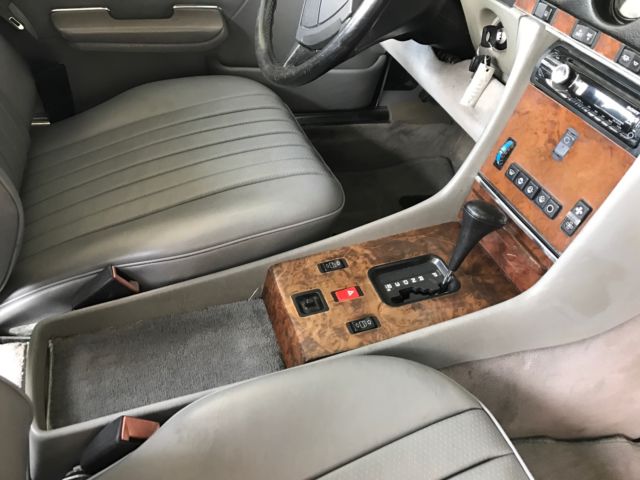 1988 Dark Gray Mercedes-Benz SL-Class Convertible