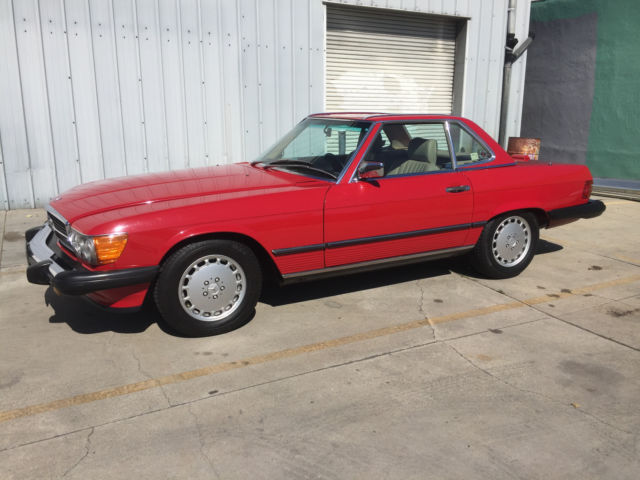 1988 Red Mercedes-Benz SL-Class Convertible