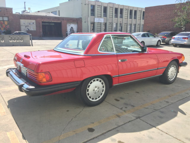 1988 Red Mercedes-Benz SL-Class Convertible