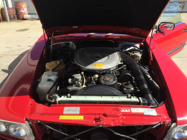 1988 Red Mercedes-Benz SL-Class Convertible