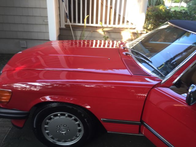 1989 Red Mercedes-Benz SL-Class Convertible