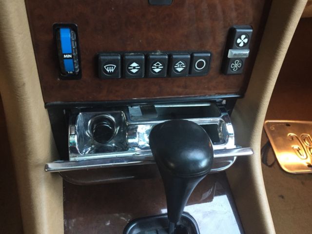 1989 Red Mercedes-Benz SL-Class Convertible