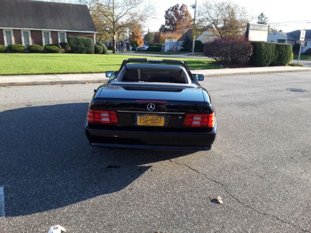 1990 Black Mercedes-Benz 500-Series Convertible